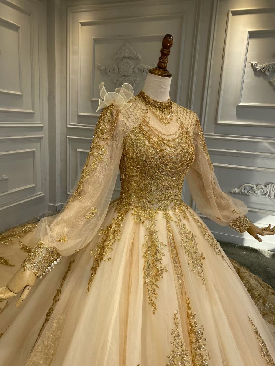 Unique gold sparkling lace appliques Long sleeves glitter ball gown Muslim wedding dress 2020