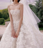 Customization chic strapless lace appliqués ball gown skirt wedding dresses 2025