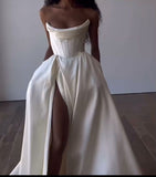 Chic and sexy corset mikado wedding dresses with slit skirt 2025 sweeping train