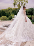 Customization chic strapless lace appliqués ball gown skirt wedding dresses 2025