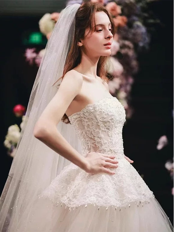 Vintage Lace appliqués bodice peplum jacket with crystals pearls beaded for bride, removable lace sleeves