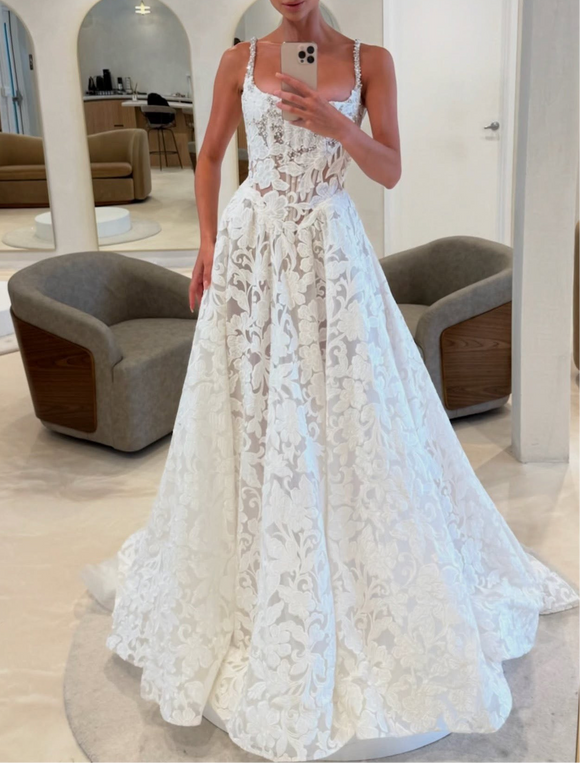 Personally customized bodice corset brocade lace over ball gown skirt wedding dresses 2025 sweeping and cathedral length