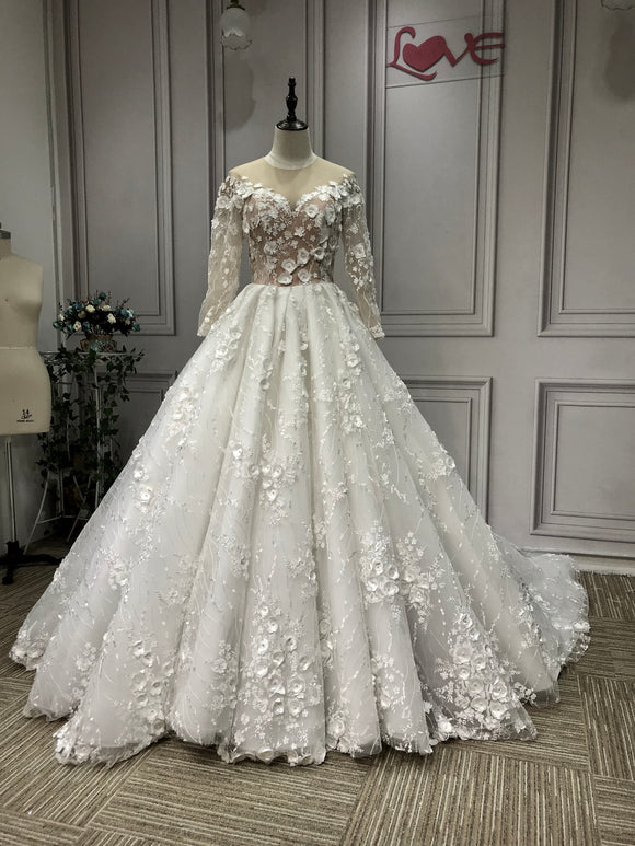 Delicate Ivory Tulle Wedding Dress Cap Sleeves V-Neckline Lace Ball Go –  angelaweddings