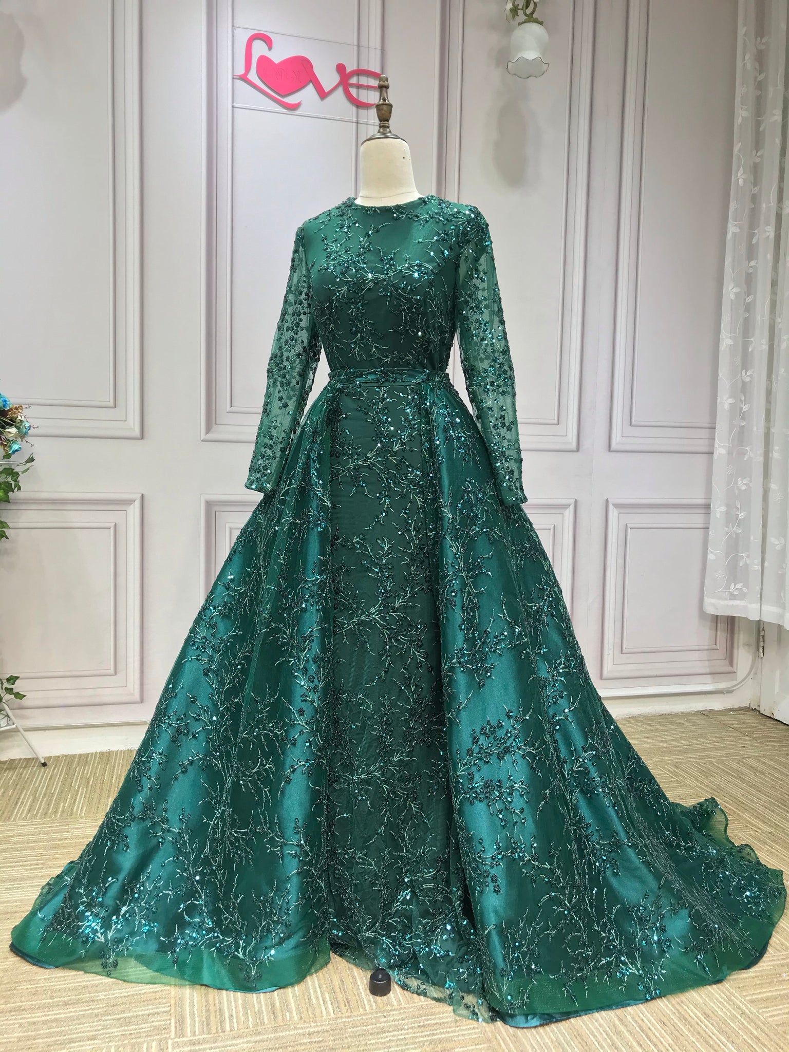 Elena Long-Sleeve Pattern Sequin Gown - Emerald/Nude – NBLUXE