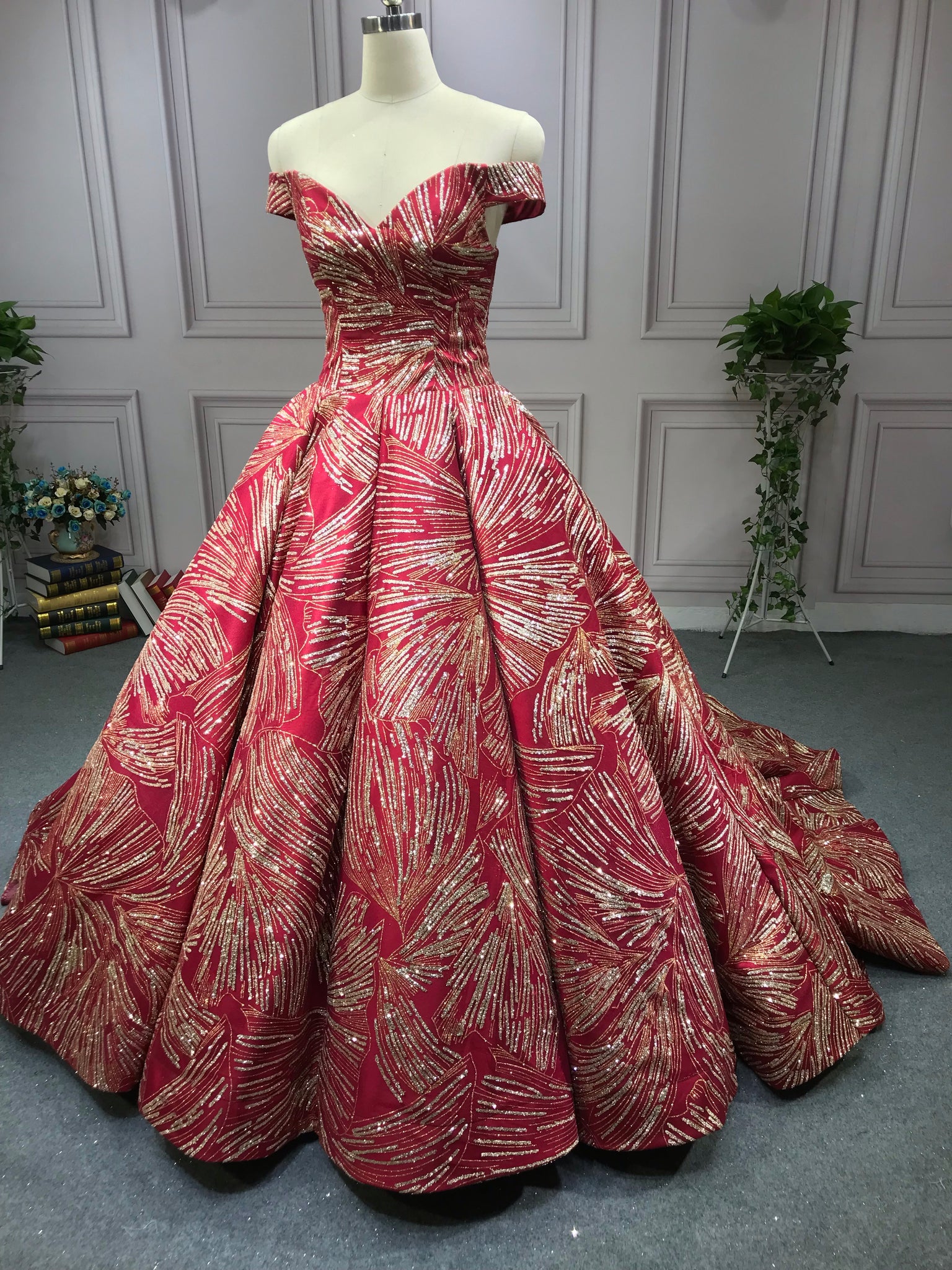 Red and gold glitter fabric sparkling red ball gown prom dress 2020
