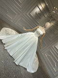 Vintage strapless matte satin wedding dress 2020