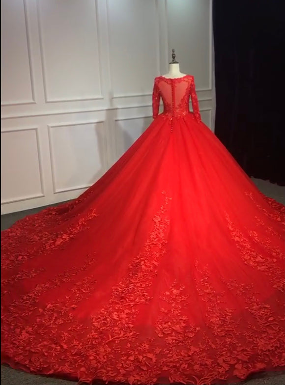 a2fashionhouse Red Golden Bridal Wedding Gown at Rs 22500 in Mumbai | ID:  18764919948