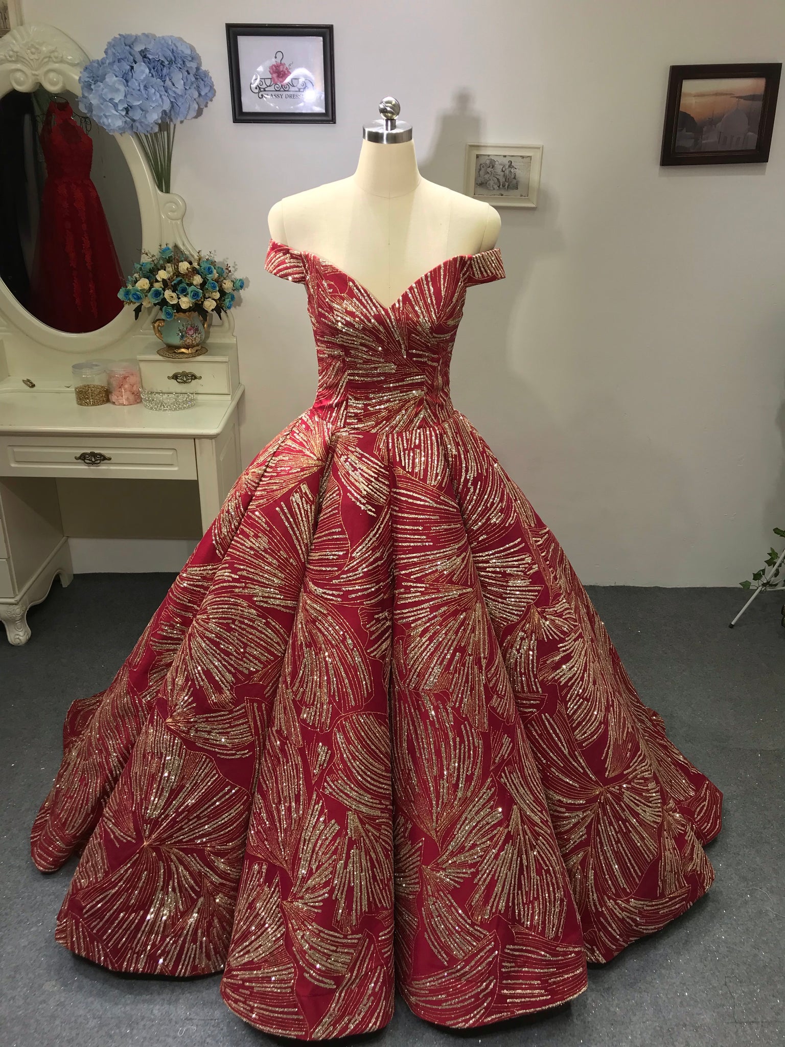 Red and gold glitter fabric sparkling red ball gown prom dress 2020