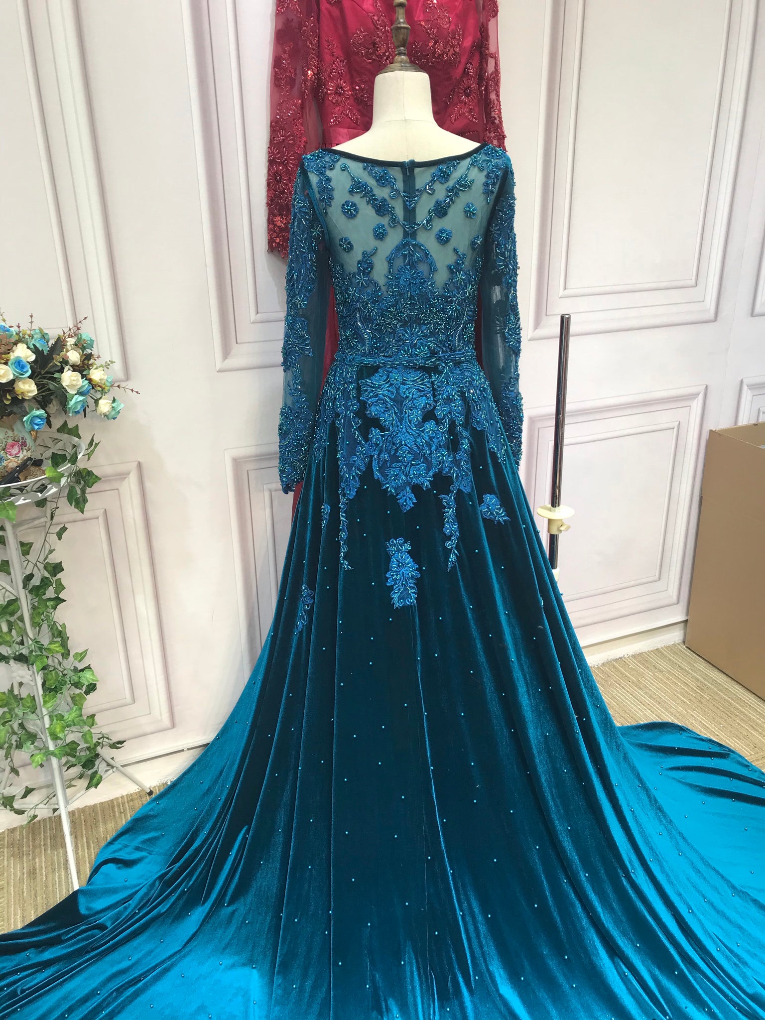 Long sleeves lace appliqus velvet peacock green prom dresses removabl Anna's Couture Dresses Long sleeves lace appliqus velvet peacock green prom dresses removabl Anna's Couture Dresses