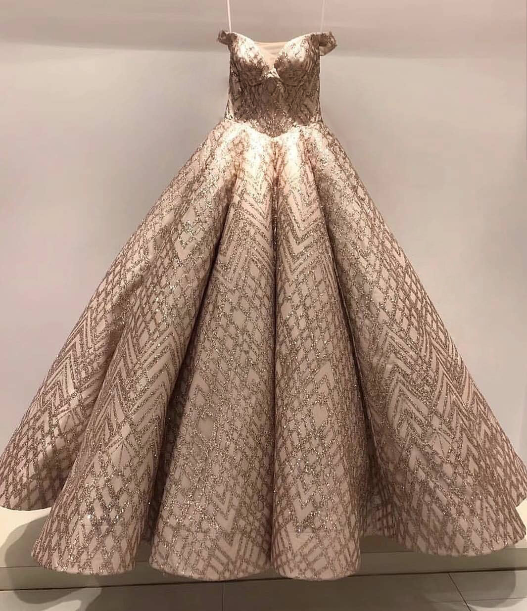 Buy Golden Princess Long Sleeves Sparkle Ball Gown Wedding/prom Dress With  Glitter Tulle Various Styles Online in India - Etsy
